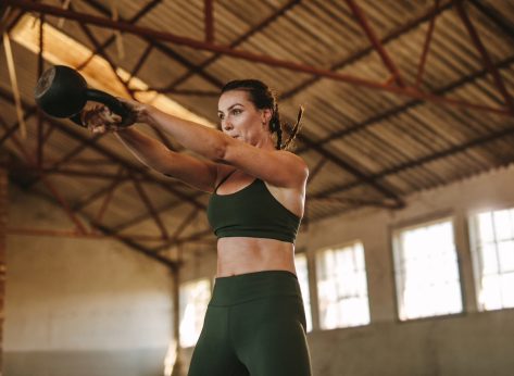 The #1 Strength Workout To Melt Away Holiday Pounds