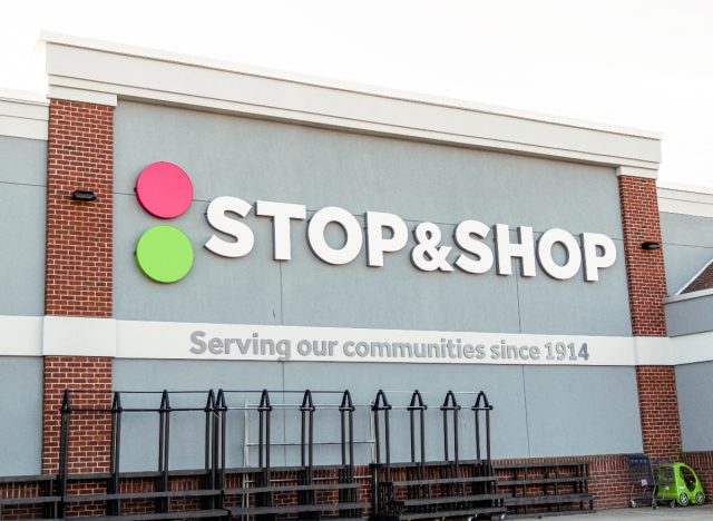 Stop & Shop exterior